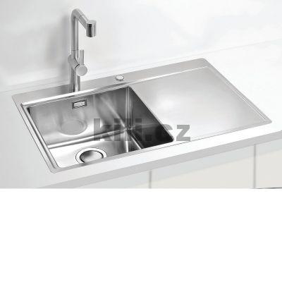 D�ez Pure UP 40  odkap vpravo SAT