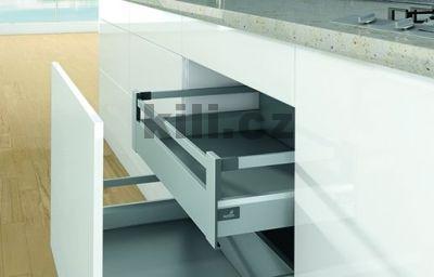 V�ce informac� o v�robku Kompletn� vnit�n� z�suvka ArciTech st��brn� 186 mm 270 mm 40 kg Push to open Silent