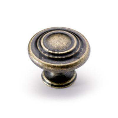 V�ce informac� o v�robku Knopka ESSA mosaz antik