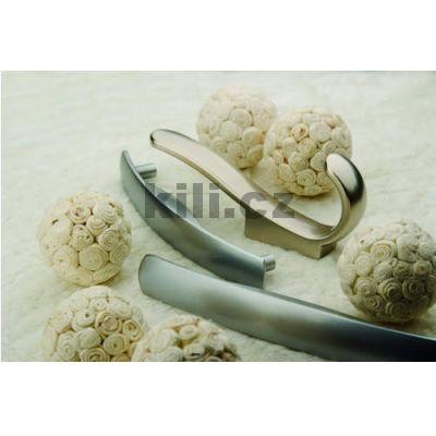 V��k SLAVOJ nikl mat