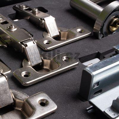 Vzorkovn�k kov�n� KILI CHILLI